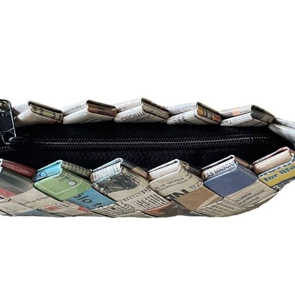 Ecoist Recycled Newspaper Wristlet - Picture 2 of 5